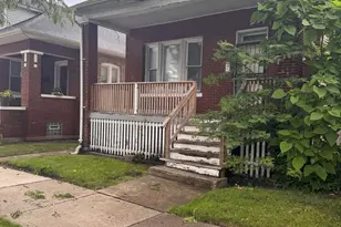 7554 S King Dr, Chicago, IL 60619 - Photo 1