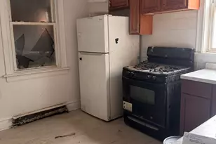 7554 S King Dr, Chicago, IL 60619 - Photo 3
