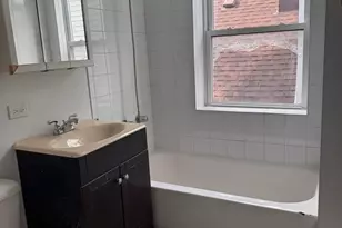 7554 S King Dr, Chicago, IL 60619 - Photo 13