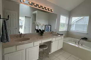 39W219 E Mallory Dr, Geneva, IL 60134 - Photo 31