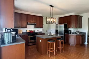 39W219 E Mallory Dr, Geneva, IL 60134 - Photo 17
