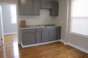 846 N St Louis Ave, Chicago, IL 60651 - Photo 5