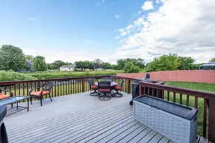 301 English Ln, Winthrop Harbor, IL 60096 - Photo 33