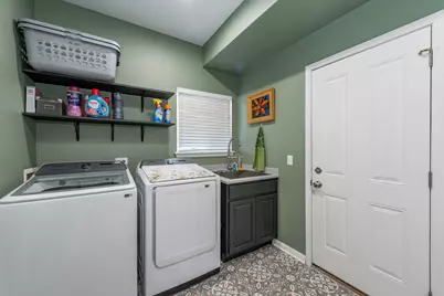 301 English Lane, Winthrop Harbor, IL 60096 - Photo 19