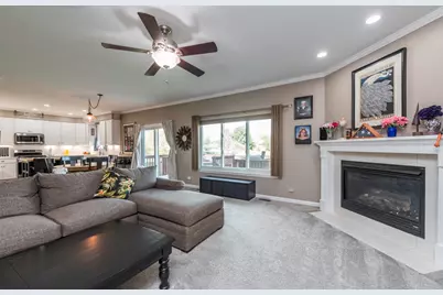 301 English Lane, Winthrop Harbor, IL 60096 - Photo 17