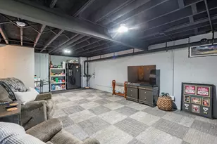 301 English Ln, Winthrop Harbor, IL 60096 - Photo 31
