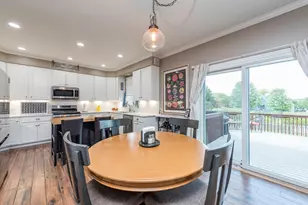 301 English Ln, Winthrop Harbor, IL 60096 - Photo 13