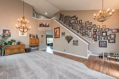 301 English Lane, Winthrop Harbor, IL 60096 - Photo 5