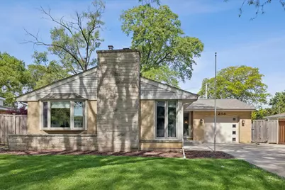 258 S Boyd Avenue, Elmhurst, IL 60126 - Photo 1