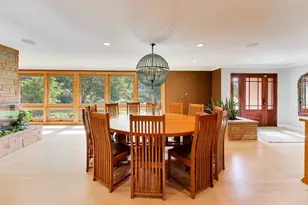 1500 W Blackhawk Dr, Mount Prospect, IL 60056 - Photo 9