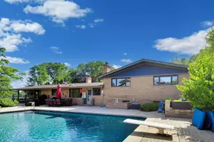 1500 W Blackhawk Dr, Mount Prospect, IL 60056 - Photo 45