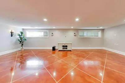 1500 W Blackhawk Drive, Mount Prospect, IL 60056 - Photo 25