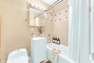 6254 N Bell Ave, Chicago, IL 60659 - Photo 9