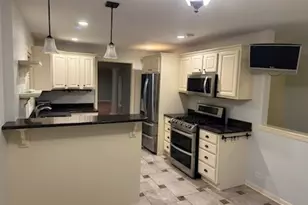 308 E 55th St, Hinsdale, IL 60521 - Photo 5