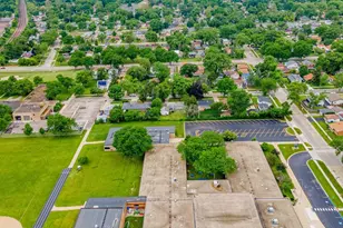 405 N Iowa Ave, Villa Park, IL 60181 - Photo 21