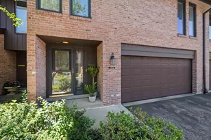 1715 Wildberry Dr, Glenview, IL 60025 - Photo 1