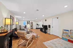 1715 Wildberry Dr, Glenview, IL 60025 - Photo 27