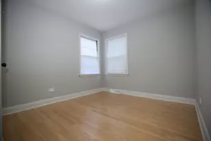 4951 Howard St, Skokie, IL 60077 - Photo 11