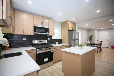 4951 Howard Street, Skokie, IL 60077 - Photo 7