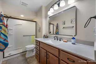 6735 Country Ln, Rockford, IL 61109 - Photo 9
