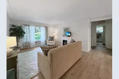 124 N Whistler C4 Avenue #C4, Freeport, IL 61032 - Photo 11