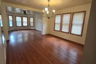 7124 S Troy Ave, Chicago, IL 60629 - Photo 3