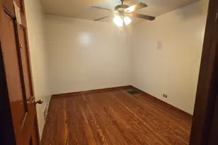 7124 S Troy Ave, Chicago, IL 60629 - Photo 5