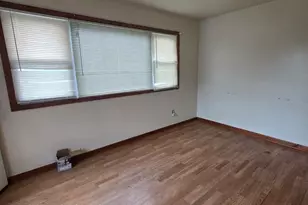 7124 S Troy Ave, Chicago, IL 60629 - Photo 7