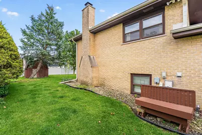 7305 Summit Road, Darien, IL 60561 - Photo 39