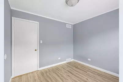 279 Paxton Avenue, Calumet City, IL 60409 - Photo 7