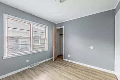 279 Paxton Avenue, Calumet City, IL 60409 - Photo 5