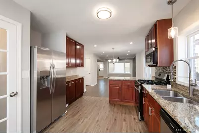8743 S Constance Avenue, Chicago, IL 60617 - Photo 17