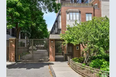 1740 N Clark Street #1724, Chicago, IL 60614 - Photo 3