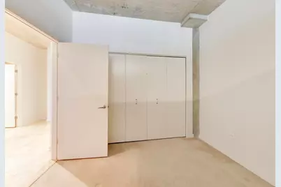 700 N Larrabee Street #1302, Chicago, IL 60654 - Photo 11