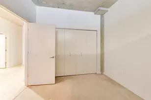 700 N Larrabee St, Chicago, IL 60654 - Photo 11
