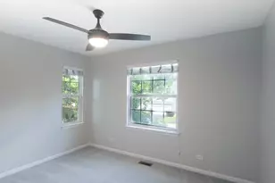 2436 Madiera Ln, Buffalo Grove, IL 60089 - Photo 11