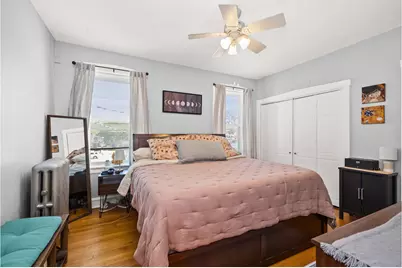 7555 N Claremont Avenue, Chicago, IL 60645 - Photo 11