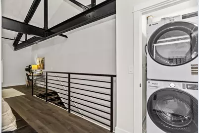 1453 Maple Avenue #207, Evanston, IL 60201 - Photo 9