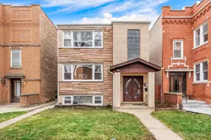 4962 N Mason Ave, Chicago, IL 60630 - Photo 1