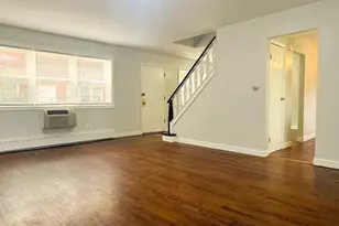 6911 N Ridge Blvd, Chicago, IL 60645 - Photo 11
