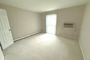 330 N Carter St, Palatine, IL 60067 - Photo 9