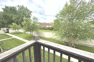 330 N Carter St, Palatine, IL 60067 - Photo 5