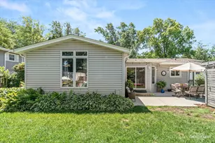 636 S Rd, Lisle, IL 60532 - Photo 29