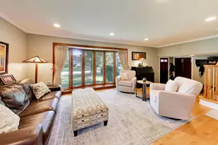 1117 Dawes St, Libertyville, IL 60048 - Photo 9