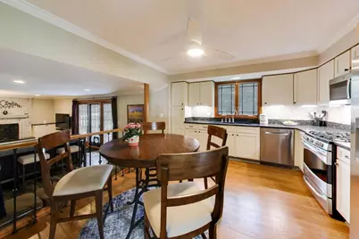 1117 Dawes Street, Libertyville, IL 60048 - Photo 19