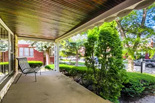 9550 S Hoyne Ave, Chicago, IL 60643 - Photo 5