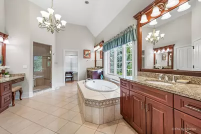 36W535 Hunters Gate Road, Saint Charles, IL 60175 - Photo 33