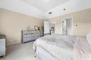 36W535 Hunters Gate Rd, Saint Charles, IL 60175 - Photo 37