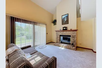 [Address not provided], Crystal Lake, IL 60014 - Photo 9