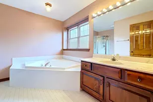 [Address not provided], Crystal Lake, IL 60014 - Photo 35